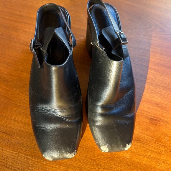 Intentionally Blank Honcho Mule in Black Leather - Picture 3 of 7
